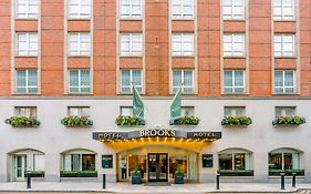 Brooks Hotel